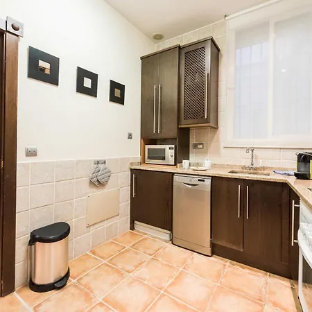 Downtown Jacuzzi Appartement Madrid Buitenkant foto